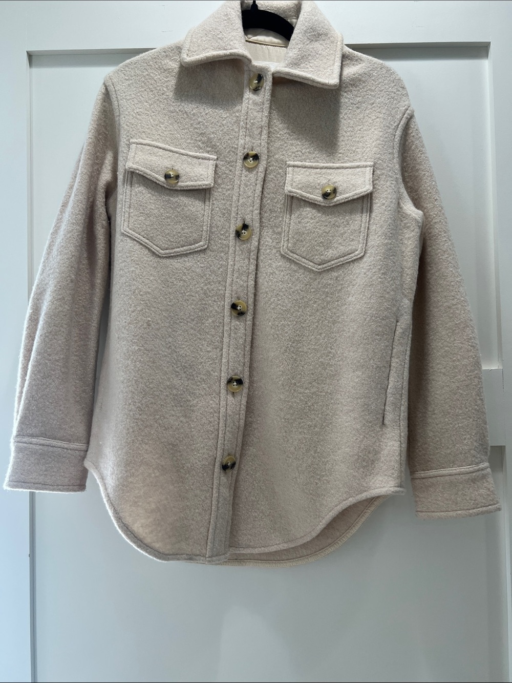 Aritzia Wilfred Cream The Ganna Shirt